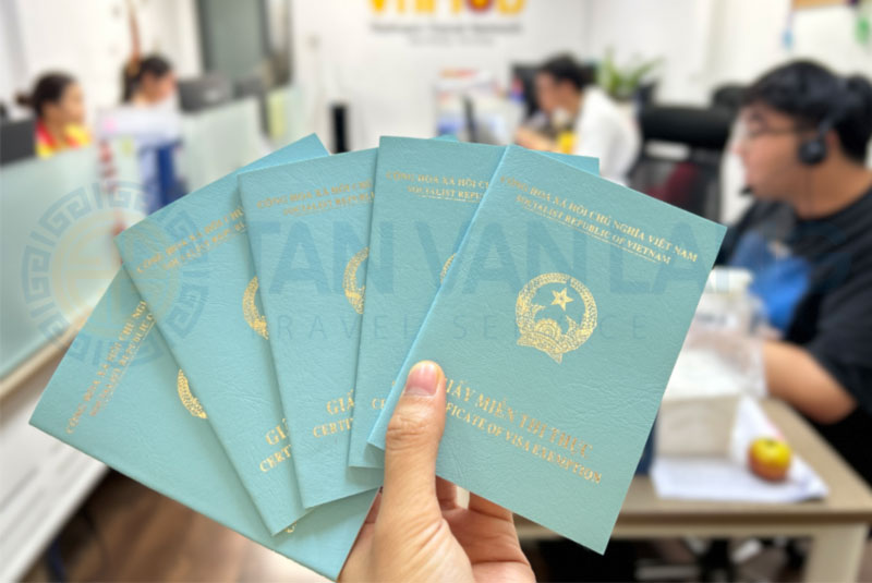 Thủ tục xin miễn thị thực cho người Nhật vào Việt Nam 2024