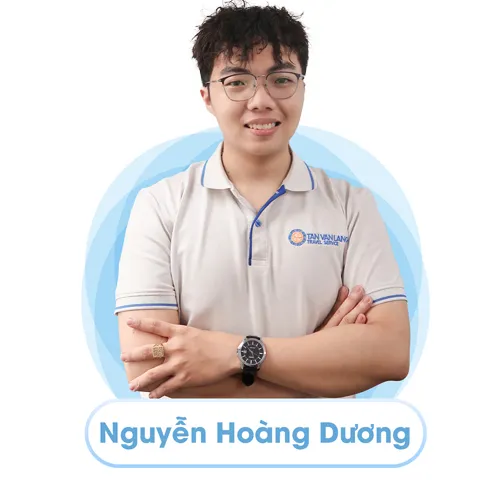 Đội ngũ nhân sự
