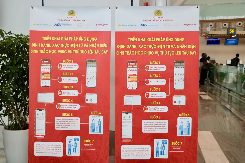 Thủ tục check-in bằng sinh trắc học tại sân bay: Bay không cần giấy tờ, chỉ cần VNeID!